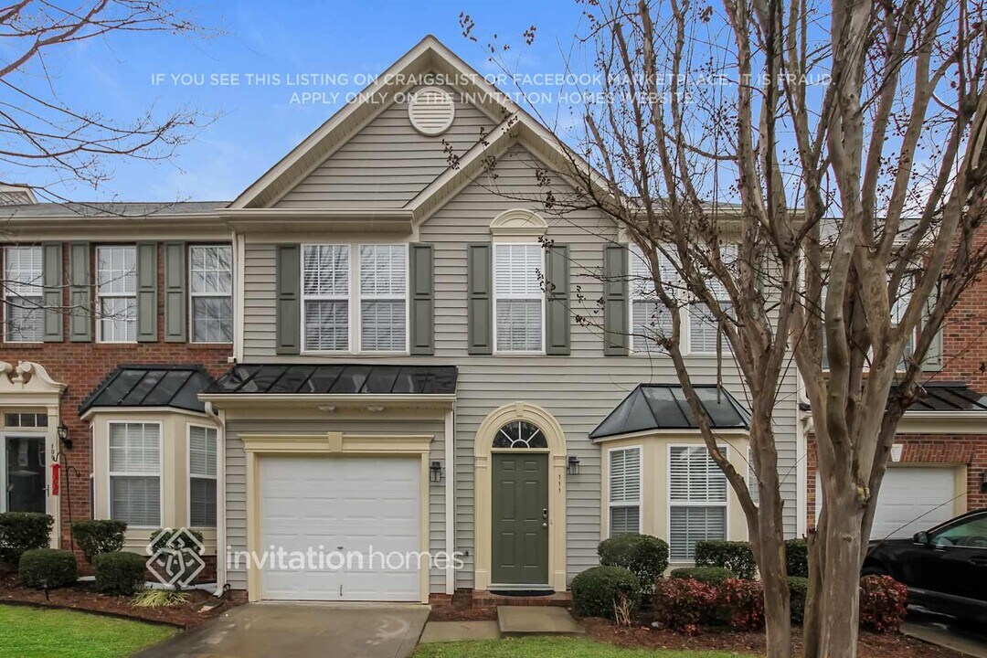 111 Kase Ct in Mooresville, NC - Building Photo