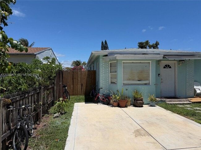 property at 1927 Arthur St