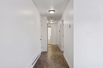 880 Wilson Ave in St. Paul, MN - Building Photo - Building Photo