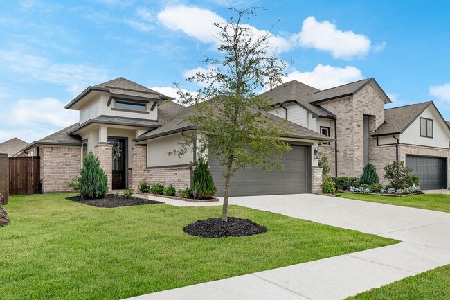 3722 Amoroso Dr in Arcola, TX - Building Photo - Building Photo