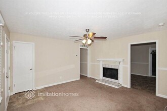 184 Sheila Ln in Powder Springs, GA - Building Photo - Building Photo