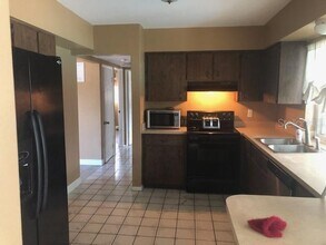 6250 16th St N in St. Petersburg, FL - Building Photo - Building Photo