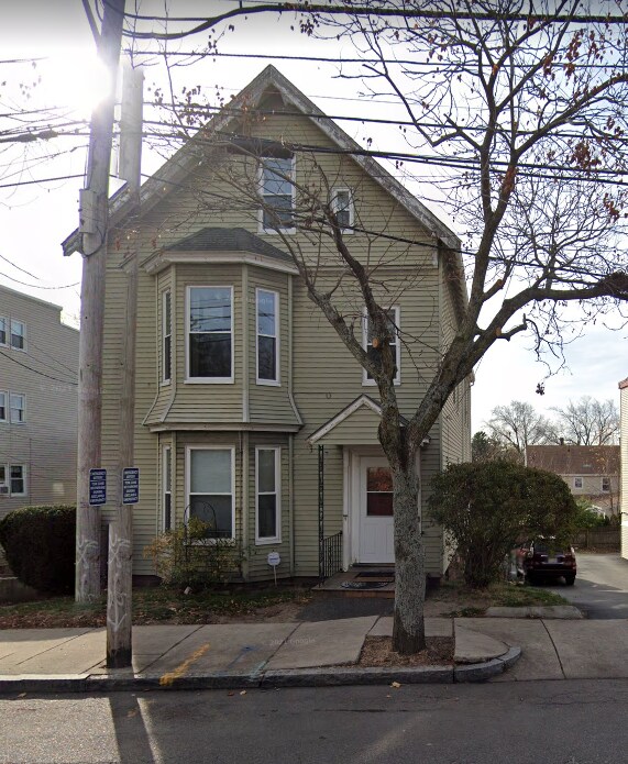 Unavailable Property at 323 Beach St in Revere, MA Listing Removed