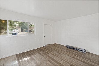 1135 Valley Manor Ct in Colorado Springs, CO - Building Photo - Building Photo