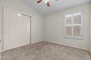 14204 John Risinger in El Paso, TX - Building Photo