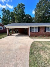 699 University Dr in Rock Hill, SC - Building Photo - Building Photo