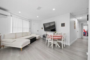 1902 Whitebead Trail in Austin, TX - Building Photo