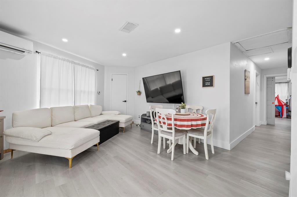 1902 Whitebead Trail in Austin, TX - Building Photo