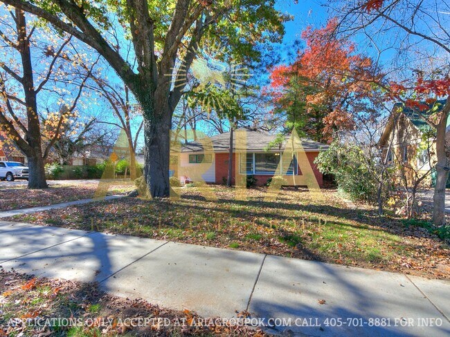 930 Miller Ave in Norman, OK - Building Photo - Building Photo