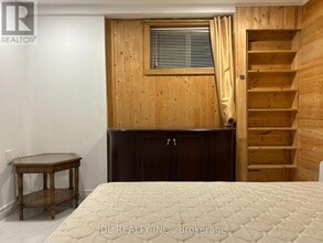 110 Robin St St in Markham, ON - Building Photo - Building Photo