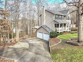 12469 Daisywood Dr in Knoxville, TN - Foto de edificio - Building Photo