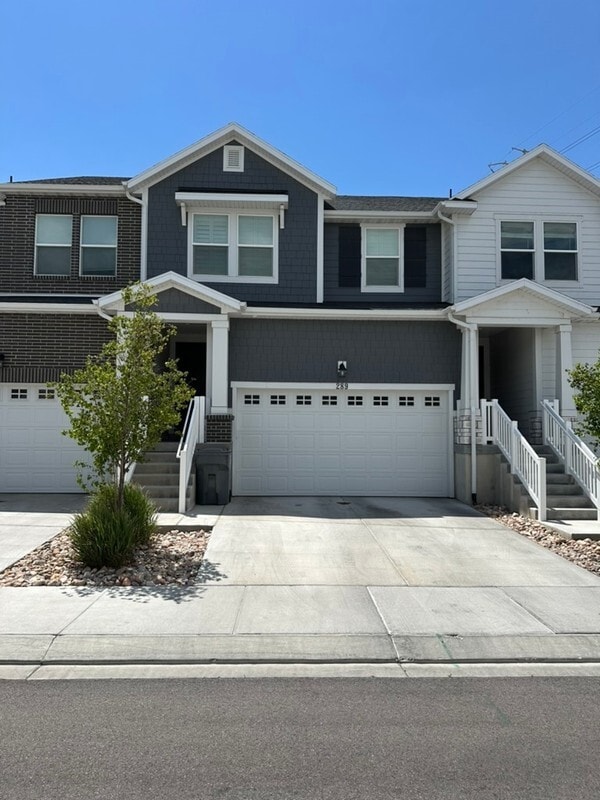 property at 289 W 530 N