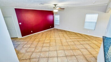 1724 Don Alejandro in Houston, TX - Building Photo - Building Photo