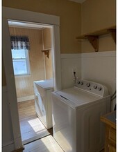 196 W Franklin St in Holyoke, MA - Building Photo - Building Photo