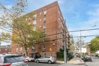 2020 Avenue V in Brooklyn, NY - Foto de edificio - Building Photo