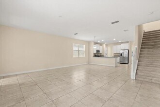 5612 Laurel Cherry Ave in Winter Garden, FL - Building Photo - Building Photo
