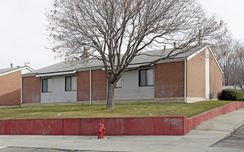 Union Plaza in Midvale, UT - Building Photo - Building Photo