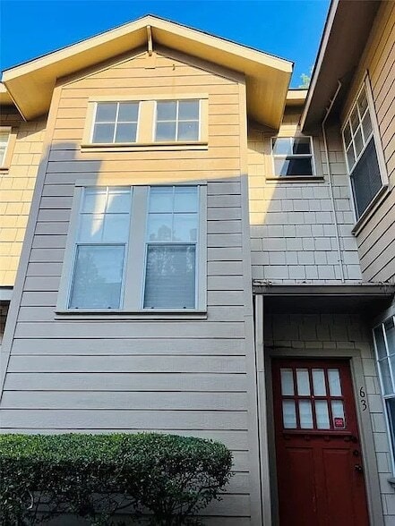 property at 63 Scarlet Woods Ct