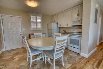 5500 Bonita Beach Rd SW in Bonita Springs, FL - Building Photo - Building Photo