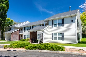 Parkway Apartments - Elko in Elko, NV - Building Photo - Building Photo