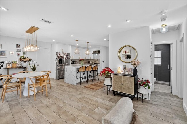 837 Alberca St in Coral Gables, FL - Building Photo - Building Photo