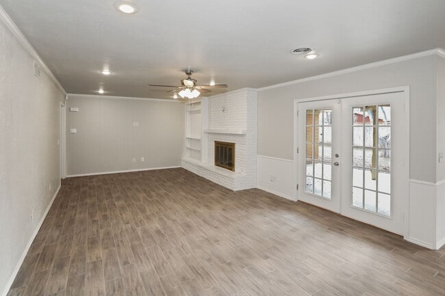 property at 3506 Barclay Dr