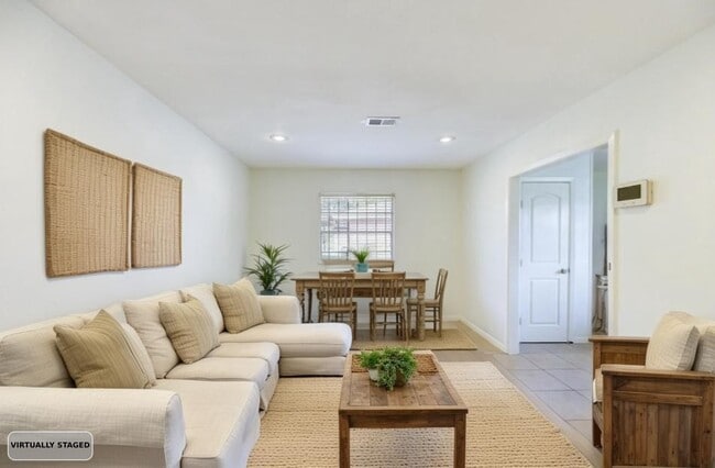 property at 9811 Shadydale Ln