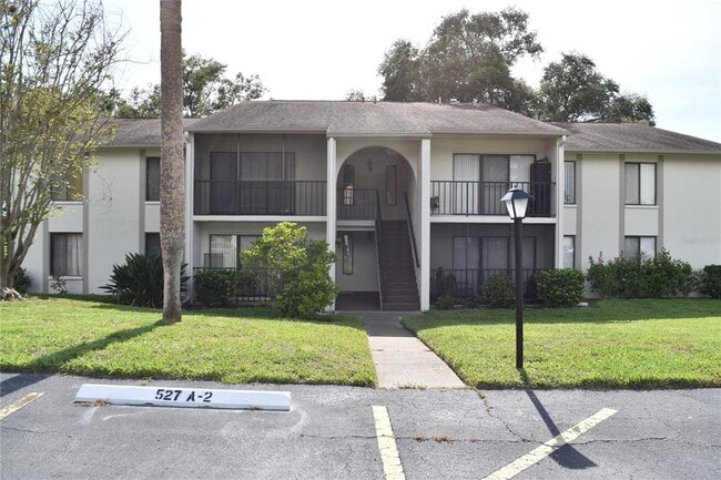 2522 Pine Ridge Way S in Palm Harbor, FL - Building Photo - Building Photo