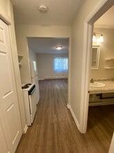 10 Belchertown Rd in Amherst, MA - Building Photo - Building Photo