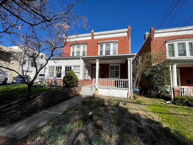 303 S Olive St, Unit 1st Floor - 1 bedroom in Media, PA - Building Photo - Building Photo