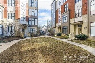 220 Cedar St in Lexington, KY - Building Photo - Building Photo