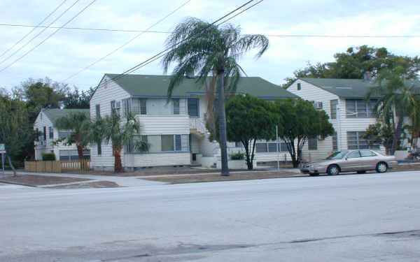 1649 1st Ave N in St. Petersburg, FL - Building Photo