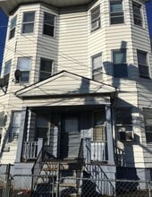 155 Smith St in Newark, NJ - Building Photo - Building Photo