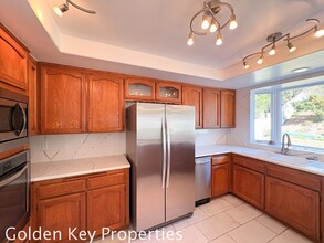 2475 Unicornio St in Carlsbad, CA - Building Photo - Building Photo