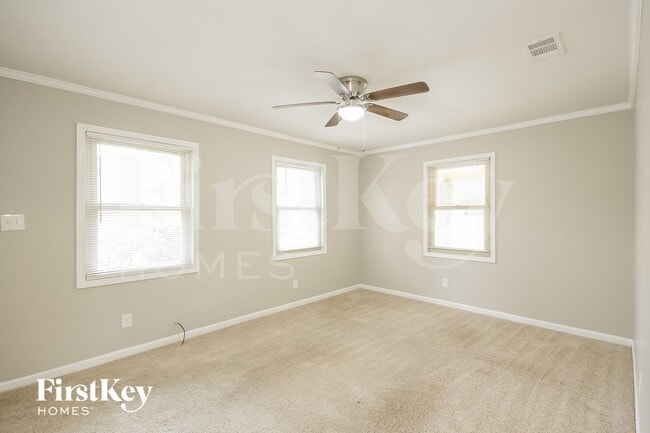 7107 Willow Green Ct SW in Covington, GA - Foto de edificio - Building Photo