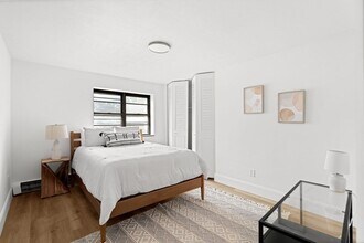 4925 Washington St in Boston, MA - Building Photo - Building Photo