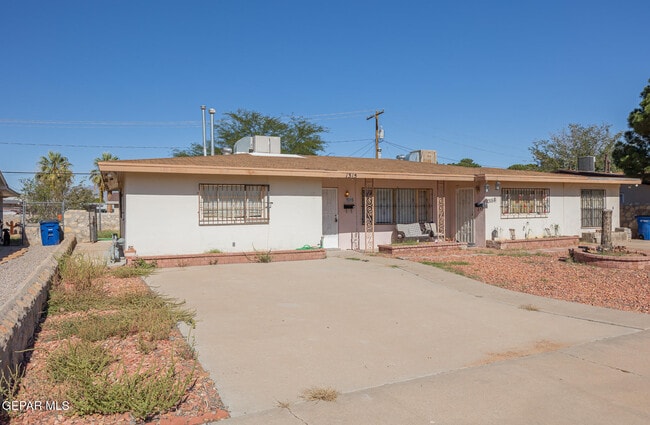 1315 Likins Dr in El Paso, TX - Building Photo - Building Photo