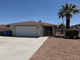 810 Starlight St in Barstow, CA - Building Photo