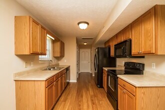 1611 St Andrews Dr in Murfreesboro, TN - Building Photo - Building Photo
