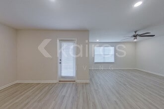 123 Swallowtail Ln in Pensacola, FL - Building Photo - Building Photo