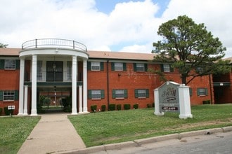 Old South Apartments in Tulsa, OK - Building Photo - Building Photo