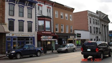 126 E Lincoln Hwy in Coatesville, PA - Building Photo - Building Photo