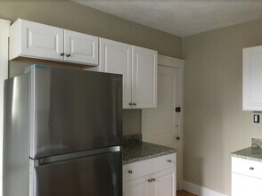 48 South Crescent Circuit, Unit #2 in Boston, MA - Building Photo - Building Photo