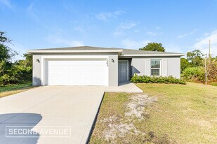 1689 Waltz St SE in Palm Bay, FL - Building Photo