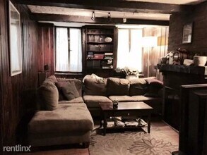 101 Myrtle St-Unit -# A in Boston, MA - Foto de edificio - Building Photo