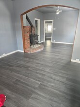 716 E 1st St in Cle Elum, WA - Building Photo - Building Photo