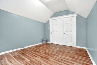 32-34-34 Farley Ave in Newark, NJ - Building Photo - Building Photo