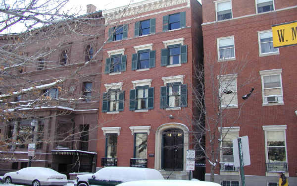 13 W Mount Vernon Pl in Baltimore, MD - Building Photo - Building Photo