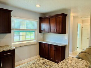 14025 Yacht Club Blvd in Seminole, FL - Building Photo - Building Photo