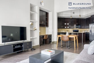 3201 Esperanza Crossing in Austin, TX - Foto de edificio - Building Photo